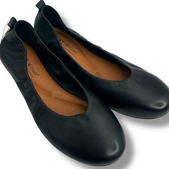 Lucky Brand Emmielou Ballet Flats Size 7 Black leather round toe scrunch minimal - Picture 3 of 9
